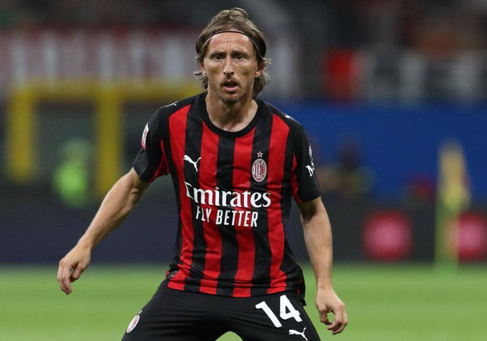 欧战悬念拉满！豪门翻车？巴萨遇克星，法兰克福死磕到底!