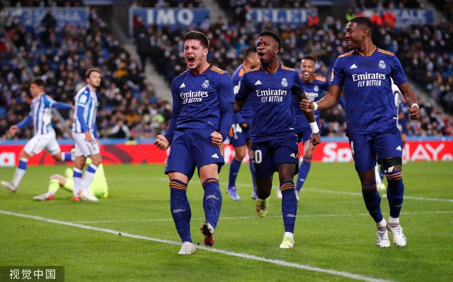 拉齐奥vs莱切：罗马尼奥利、贡多齐首发，卡马尔达、索蒂尔出战