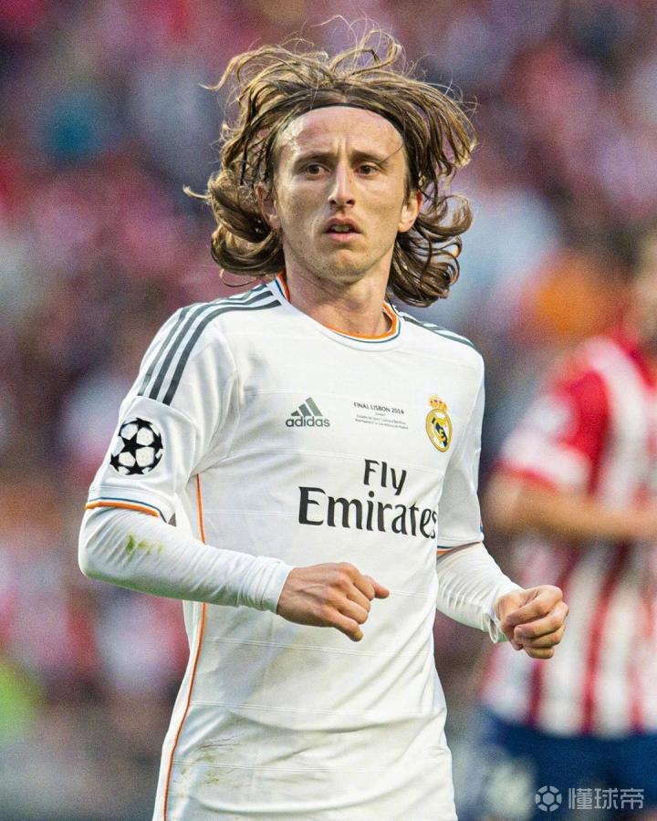 出战4场完成3场零封+两度扑点，迈尼昂当选米兰11月最佳球员