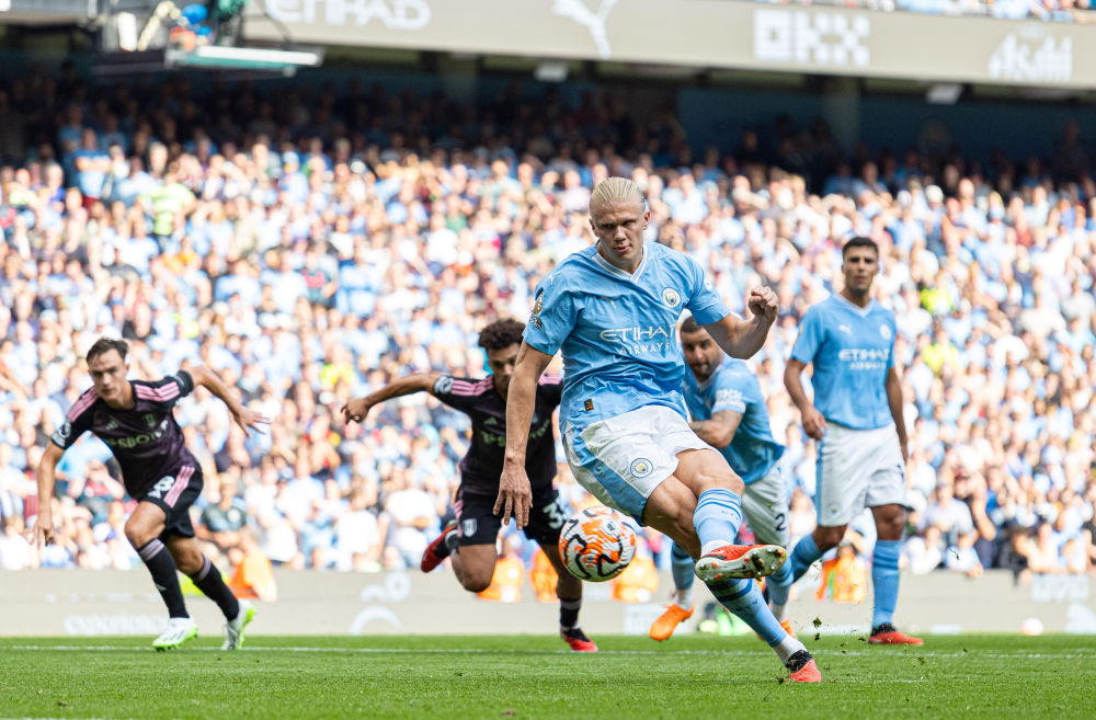 马丁内斯：现在我们可以畅想世界杯了；全队今天展示了责任感