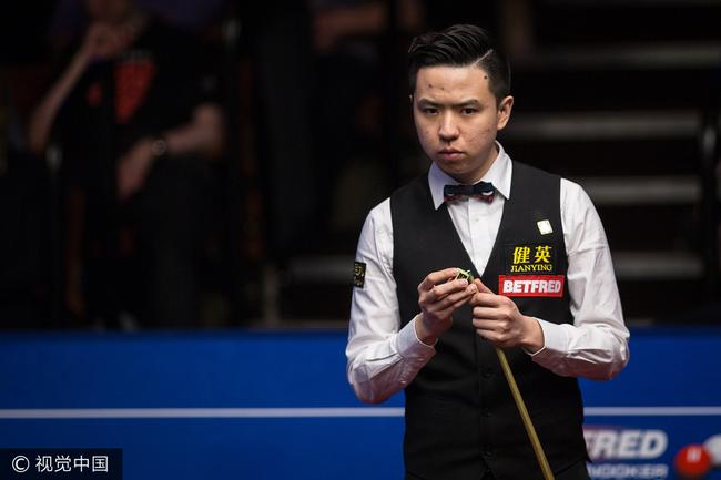 年轻一代开 年轻一代开